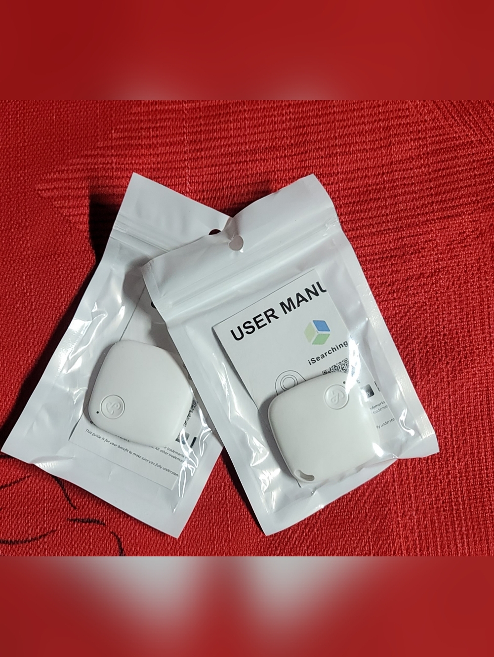 iSearching White Bluetooth Tracker with User Manual. For IOS and ANDROID